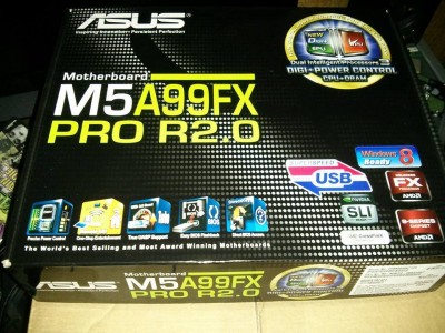 ASUS_M5A99FX_PRO_R2_Motherboard-1.jpg