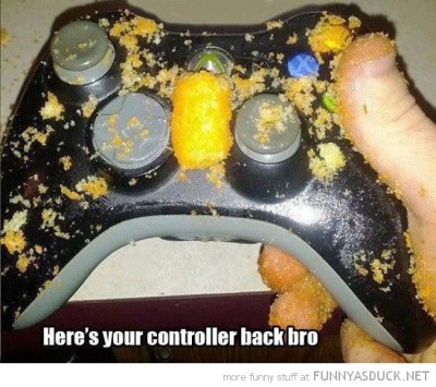 funny-xbox-gaming-controller-back-bro-cheetos-crumbs-dirty-pics.jpeg