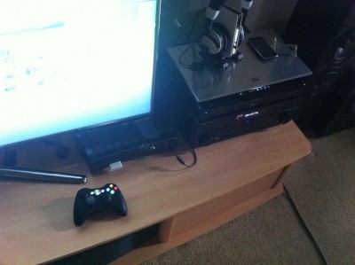 XboxHQ-Samsung-Series-8-3D-Setup-3.jpg