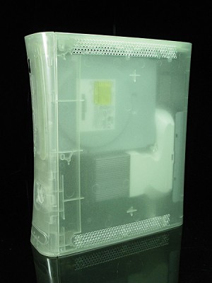 XCM_Glow_pearl_case_4.jpg